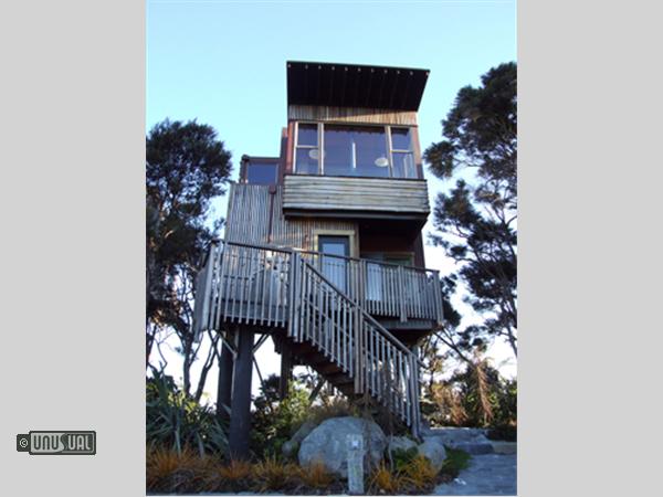 Hapuku Lodge & Tree Houses