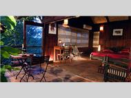TreeHouse Hideaway